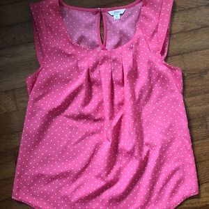 Spring 🌸🌸🌸 pink and white polka-dot top!!!